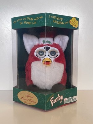 Furby 限定版 クリスマスデザイン Furby Advent Calendar – Stevenson's Toys & Games