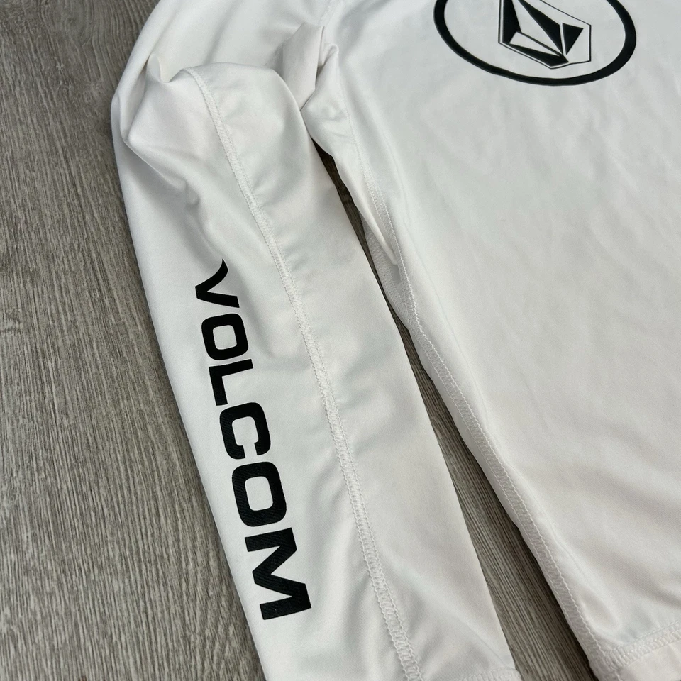 Camisa de Sol Branca Volcom Lido Manga Longa UPF 50 Rashguard Meninos Tamanho XL UPF 50 - Imagem 3 de 4