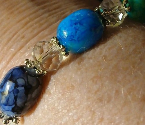 Smooth And Shiny Polished Stone&faux Crystal Stretch Bracelet.Looks Like Candy ! - Picture 5 of 5