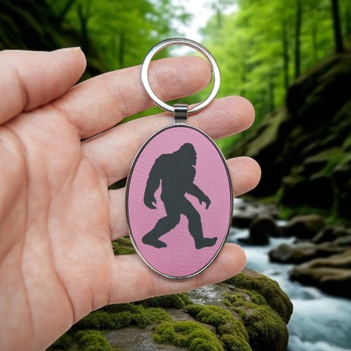 Keychain - Oval/Metal - Bigfoot Sasquatch - Leather - Picture 11 of 15