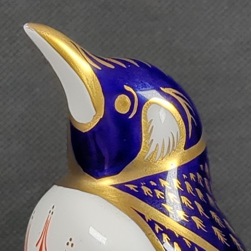 Royal Crown Derby Paperweight ~ EMPEROR PENGUIN ~ Height 14cm ~ Gold Stopper - Picture 14 of 15