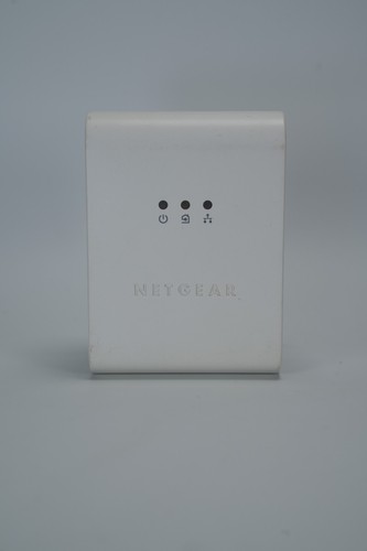 Netgear 85 Mbps Wall-Plugged Ethernet Adapter XET1001 - Picture 1 of 3
