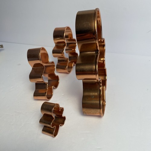 Lot Of 4 Vintage Copper Cookie Cutters Gingerbread Men Assorted Sizes Christmas - Picture 5 of 13