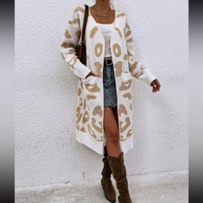 Women's Oversized Cardigan Sweater Size Large Animal Print Duster White Tan Cozy