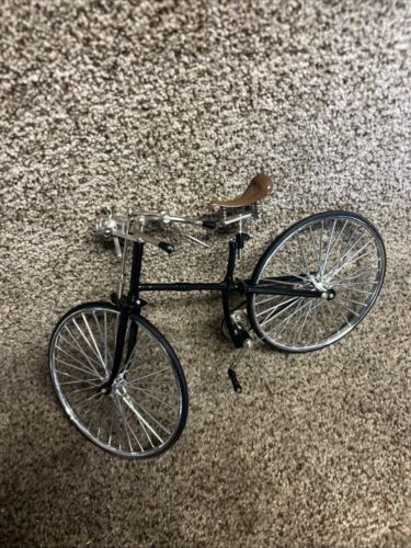 Byers Choice METALLFAHRRAD Tolle Details und Verarbeitung! - Bild 5 von 5