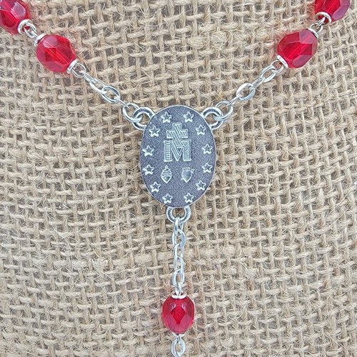 Sherman Ruby Red Rosary With Mosaic Crucifix Christian Catholic New - Picture 6 of 7