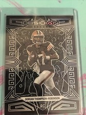 2023 Panini Obsidian - Signatures #121 Dorian Thompson-Robinson (AU, RC)