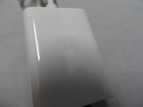 GENUINE OEM MOTOROLA MICRO USB WALL CHARGER USED - Picture 2 of 3