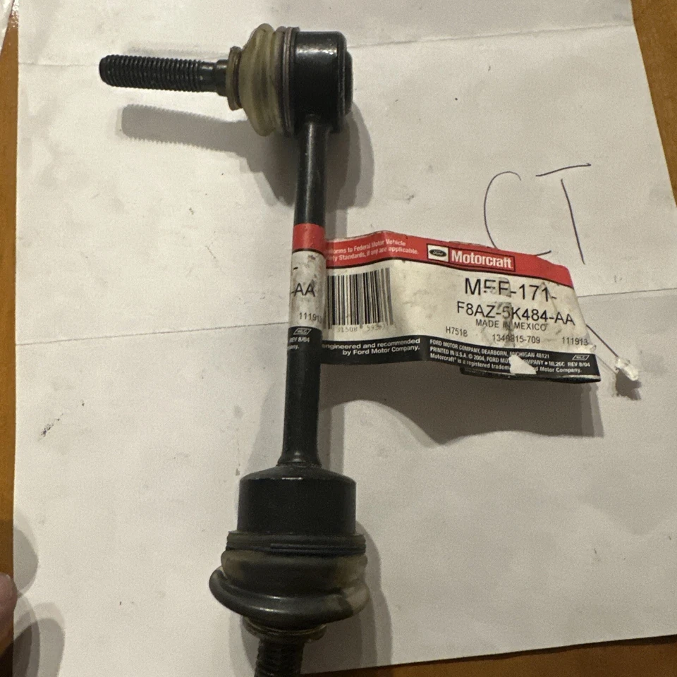 Barra estabilizadora delantera MEF-171 Motorcraft nueva para Lincoln Town Car Grand Marquis Foto 2 de 2