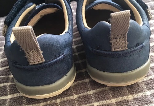 Boys Leather Clarks Shoes Navy Blue size UK 51/2F Infant EC - 第 5/7 張圖片