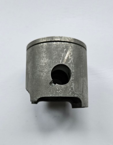 BRAND NEW GENUINE YAMAHA YZ125 1986-1988 STANDARD PISTON ONLY 1LX-11631-00-94 - Picture 4 of 5