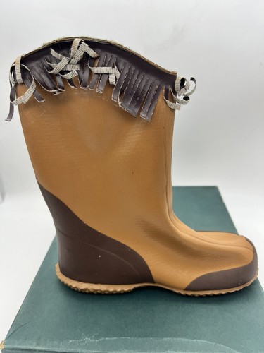 VINTAGE CHILDREN DAVEY CROCKET RUBBER BOOTS WALT DISNEY YORKTOWN FOR DISPLAY ONL - Picture 8 of 14