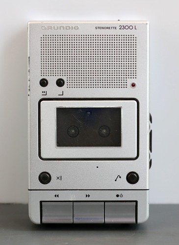 Diktiergerät von Grundig, Modell Stenorette 2300 L / Stenorette 2300 La - Bild 1 von 6