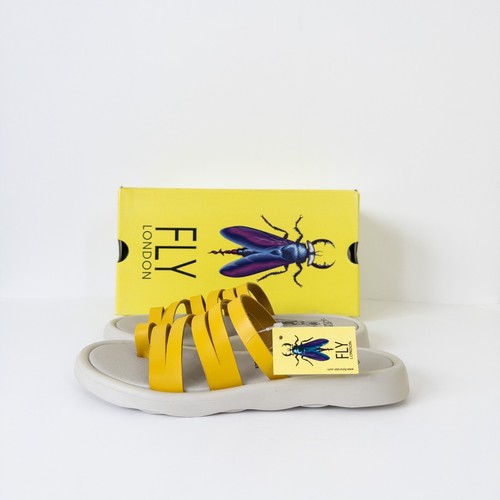 FLY London sandali slip on UK 6 NUOVI TARI062FLY cinturino in pelle giallo - Foto 2 di 16
