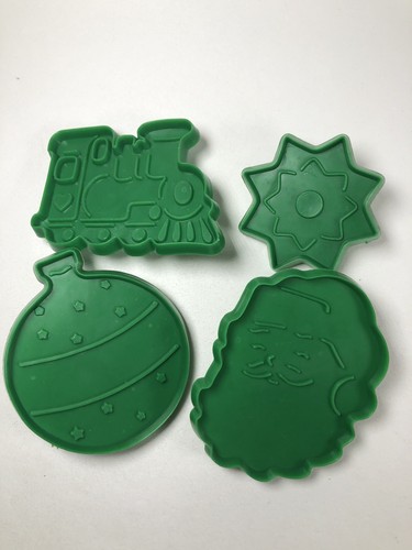 Vintage Christmas Cookie Cutters 9 Plastic Red Green With Container Hong Kong - Picture 2 of 15