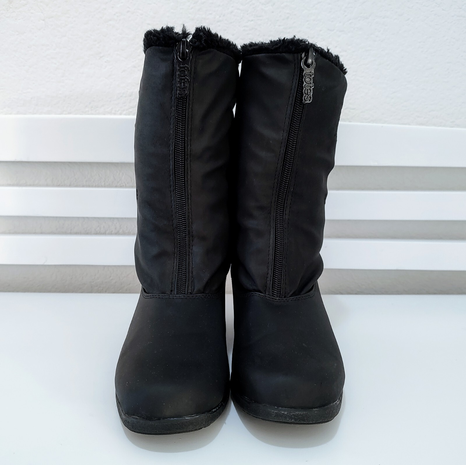 Totes Snowflake Wide Width Winter Boots with Zip … - image 3