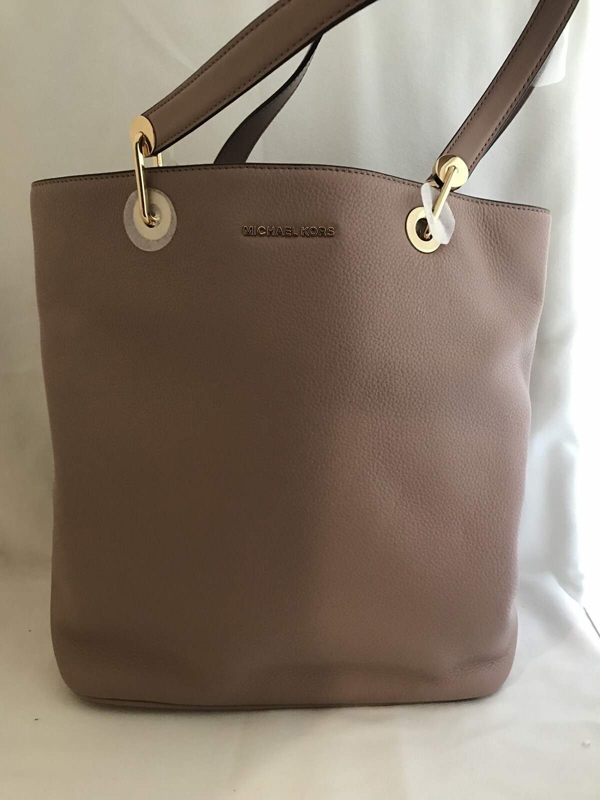 mickael kors raven
