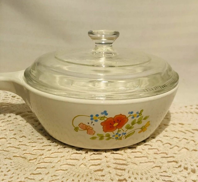 corning-ware-saucepan-p-81-b-1-pint-wildflower-pattern-with-glass-lid