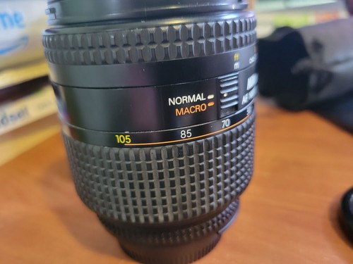 AF Nikon Nikkor 28-105mm 3.5-4.5D Macro Zoom Lens - Picture 2 of 3