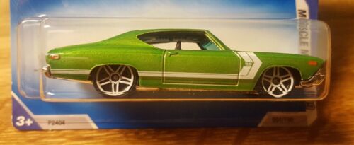 Hot Wheels 1969 Chevy Chevelle Lime Green 1:64 Scale New 2009 Muscle Mania - Picture 4 of 10