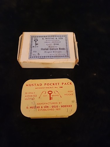 2 Vintage Mustad Hooks Boxes, #6 Hooks Box Stamped 100 Norway 3191 Collector - Picture 3 of 7