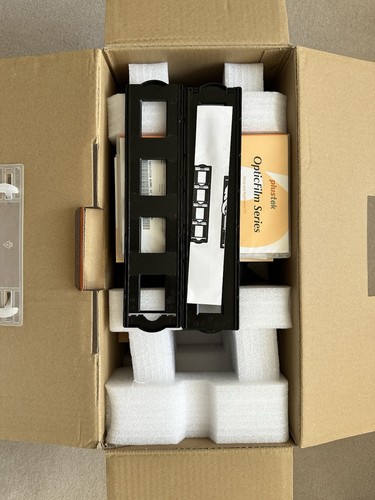 Plustek OpticFilm 8200i SE 35mm Film Scanner - Afbeelding 3 van 6