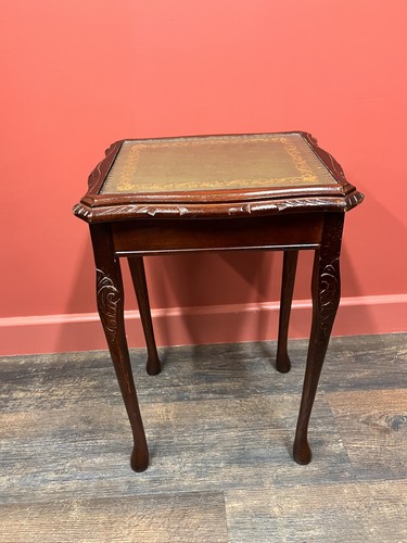 Antique Vintage Set of Three Bevan Funnell Mahogany & Leather Nesting Tables - Picture 11 of 13