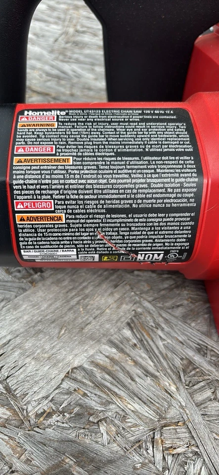 Homelite 16" 12 Amp Electric Chainsaw - Used, Excellent Condition - Image 4 of 4