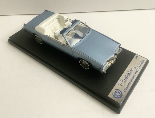 1/43 1985 Cadillac Eldorado Biarritz convertible Top Down Blue Made by EMC - Picture 8 of 8