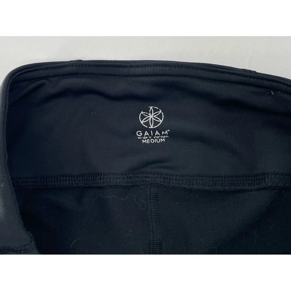 Gaiam 女式短 Capri 紫色和黑色打底裤中号运动休闲 — 第 4/4 张图片