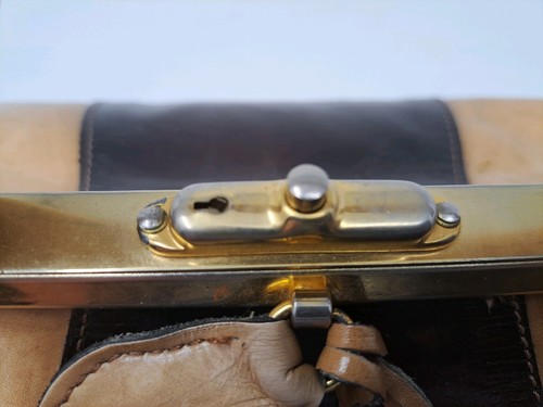 Vintage Handtasche 50er Jahre französisches Leder Gladstone/Arzttasche mit Schloss & Schlüssel  - Bild 23 von 23