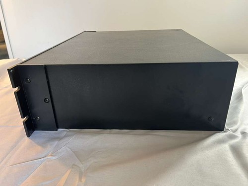 Sintetizzatore vintage Kurzweil K2000R VAST Synthesis montaggio su rack funzionante - Foto 9 di 11