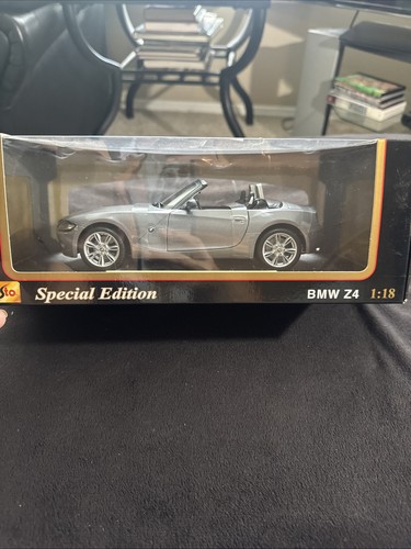 De colección Maisto Edición Especial BMW Z4 1:18 Diecast Plateado En Caja Original 2004 NUEVO
