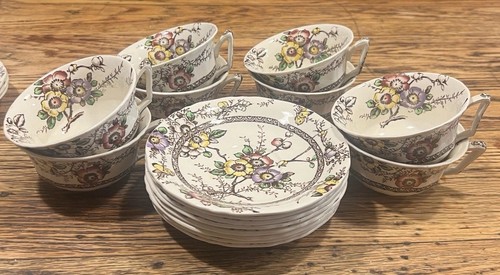 8 juegos - 16 piezas - Alfred Meakin Medway marrón oscuro tazas y platillos florales MARIPOSA - Imagen 19 de 20
