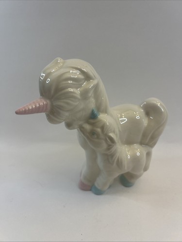 Keramik Einhorn Mutter und Baby Figur Sammlerstück blau rosa und weiß 5" Vintage