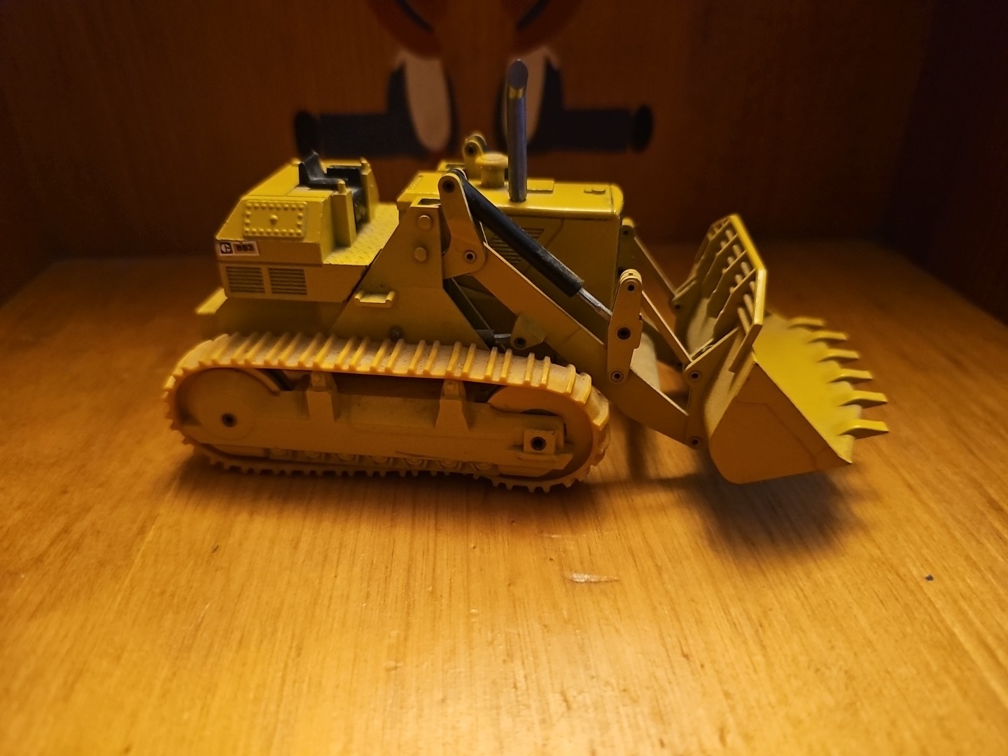 Picture 2 of 24