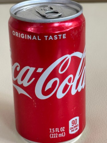 COCA-COLA ORIGINAL TASTE FULL 7.5 oz Can 2017 - Picture 1 of 5