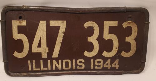 1944 ILLINOIS License plate 547 353 Fiberboard Cardboard