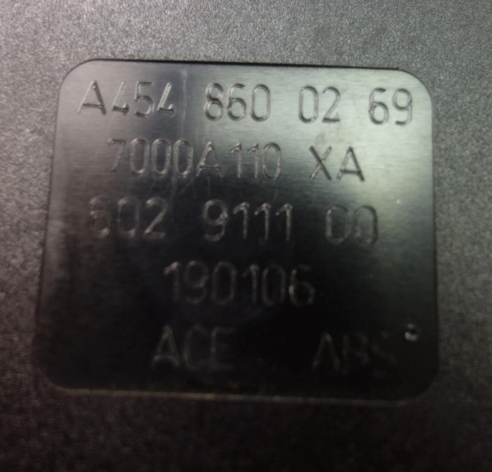 Smart ForFour 454 Gurt Gurtschloss vorne links A4548600269 Bj2006 - Bild 2 von 2