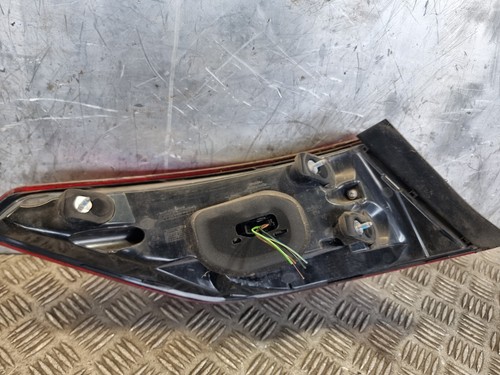 MERCEDES E220 COUPE BODY LIGHT A2079063400 REAR RIGHT W207 2.1L AUTO DSL 2014 - Picture 11 of 14