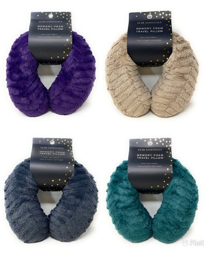 Almohada de viaje para cuello de espuma viscoelástica Luxe Essentials - ¡Suavidad de piel sintética! - Imagen 1 de 9