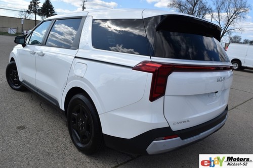 2025 Kia Carnival 8 PASSENGER 3 ROW LXS-EDITION - Picture 7 of 24
