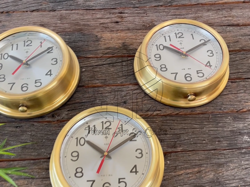 Orologio Vintage Originale Marittimo Schiavo Ottone Nave Nautica Polaris Quarzo Orologi - Video 1 di 1