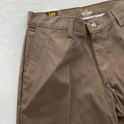 Lee Pants Mens 30x32 Relaxed Fit Straight Leg Brown Stretch Fabric Total Freedom - Bild 3 von 12