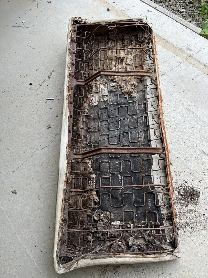 Ford Fairlane Skyliner 1957 1958 1959 Galaxy Sunliner marco de asiento inferior trasero núcleo Foto 3 de 4