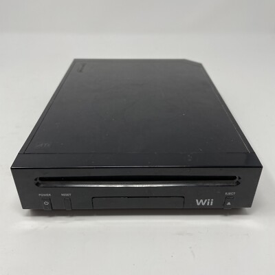 Nintendo Wii Black Video Game Console (RVL-001) Bundle