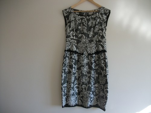 Karen Millen dress size 16, 100% silk 