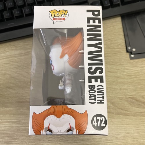 Funko Pop! Film: IT - Modellino vinile Pennywise (con barca) Occhi Blu #472 - Foto 2 di 12