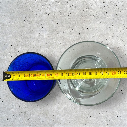 2 schöne kleine Glasvasen in der Farbe blau/transparent Vintage Deko - Bild 17 von 18