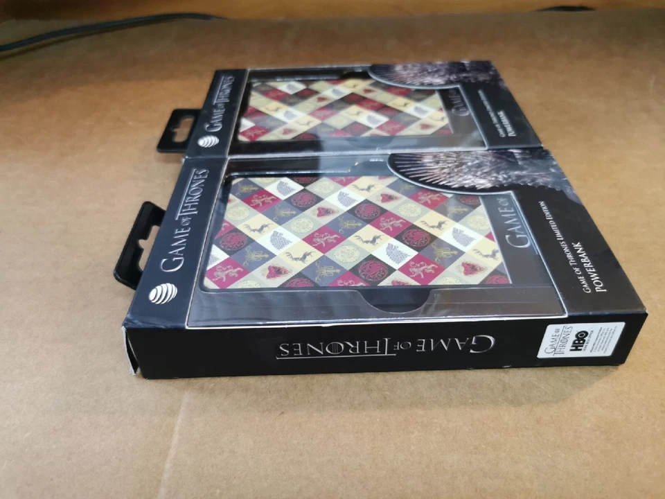 Lot 2 AT&T Game of Thrones Power Bank 5000mAh - Red / Multi/Y10A - Image 2 of 4